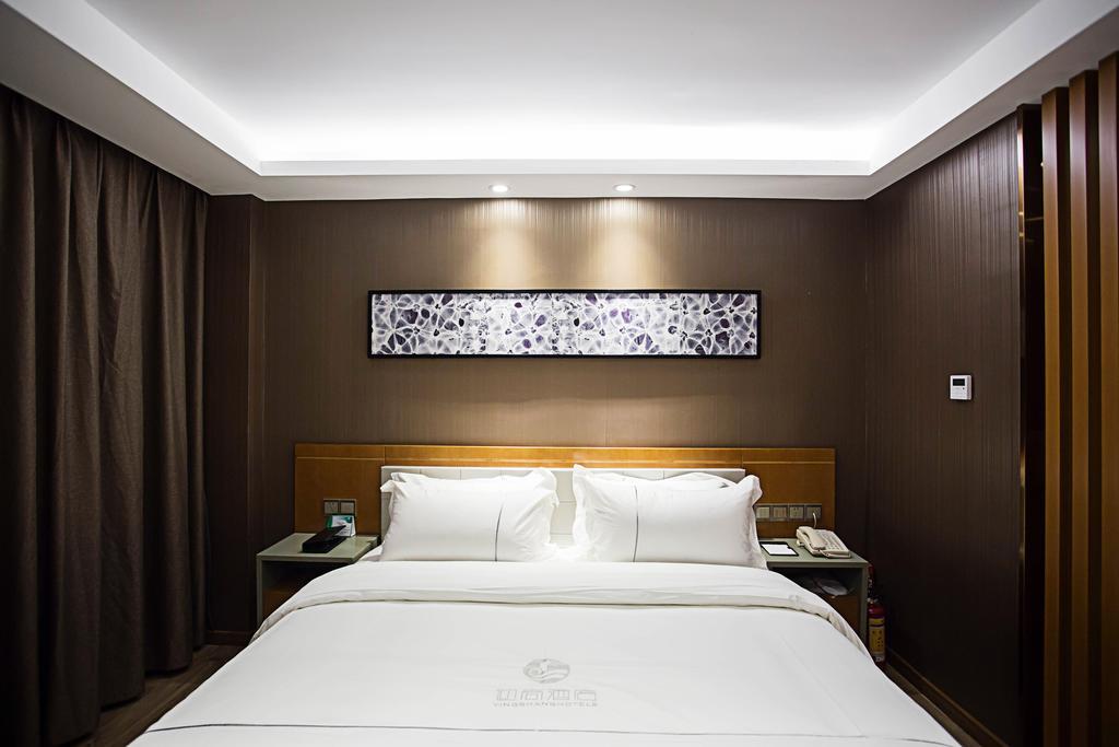 Insail Hotel Zhuhai Room photo