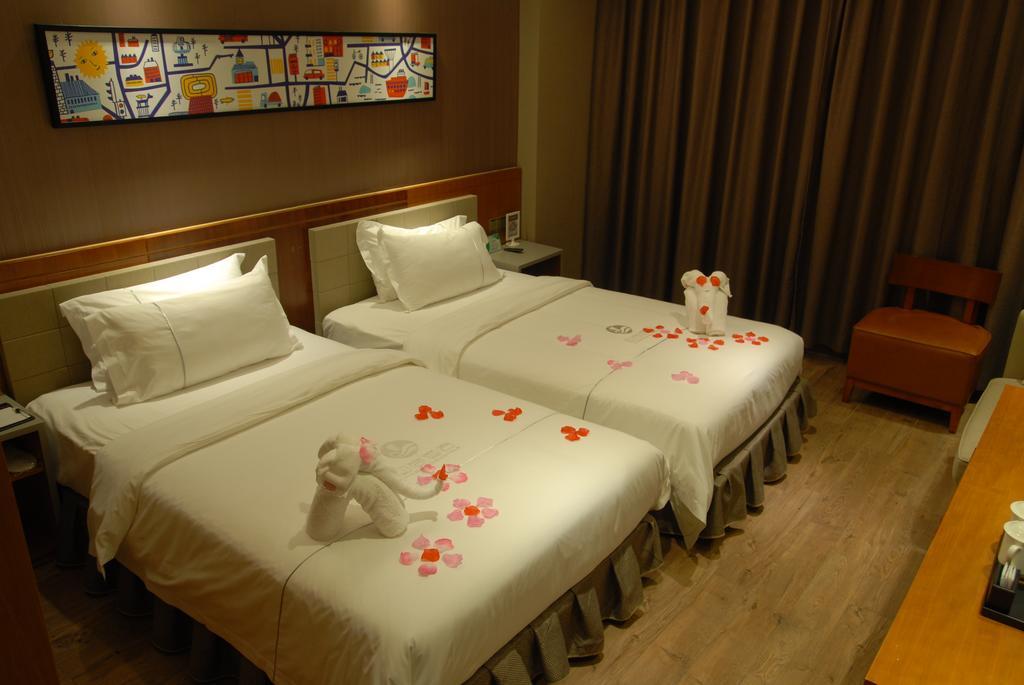 Insail Hotel Zhuhai Exterior photo